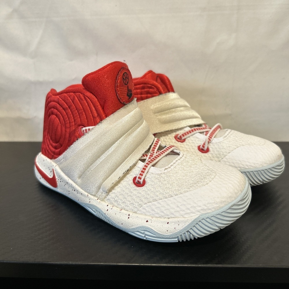 Nike Kyrie 2 Shoes Youth Size‎ 12C Red White Basketball Sneaker 827280-166